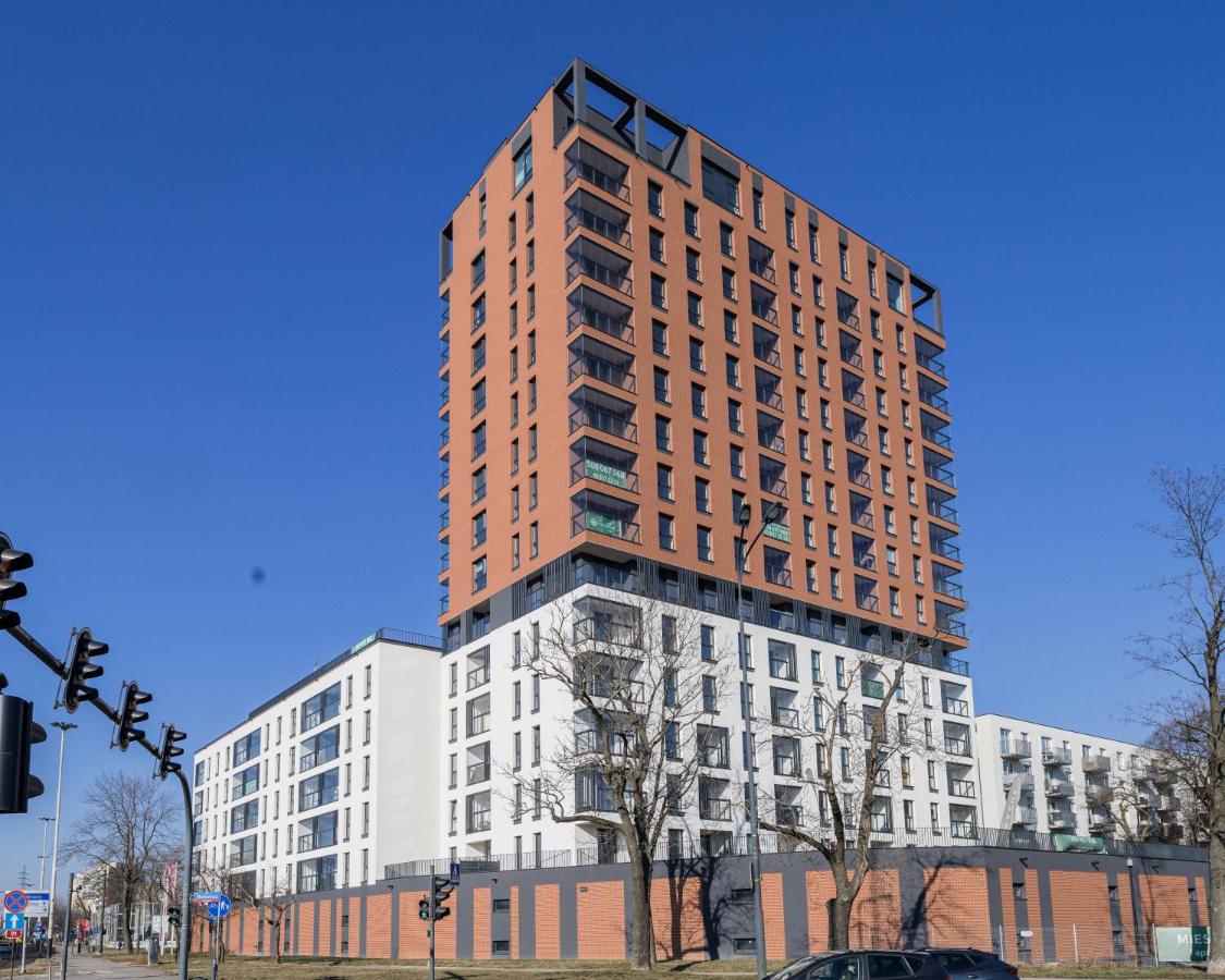 Meet and Greet, apartament przy hali koncertowej - B&B