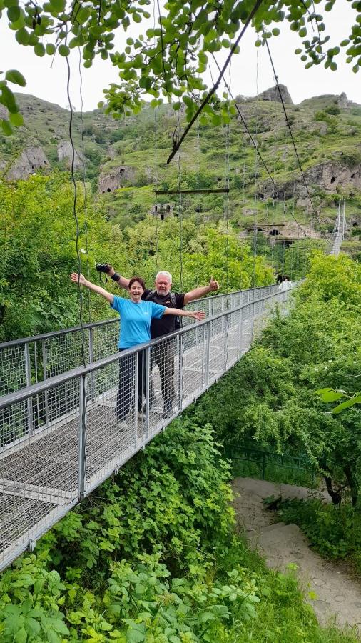 AlexMila - B&B Tatev