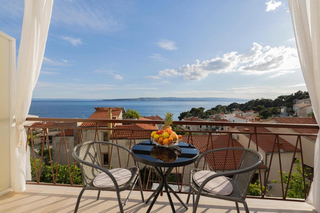 Studio with Sea View