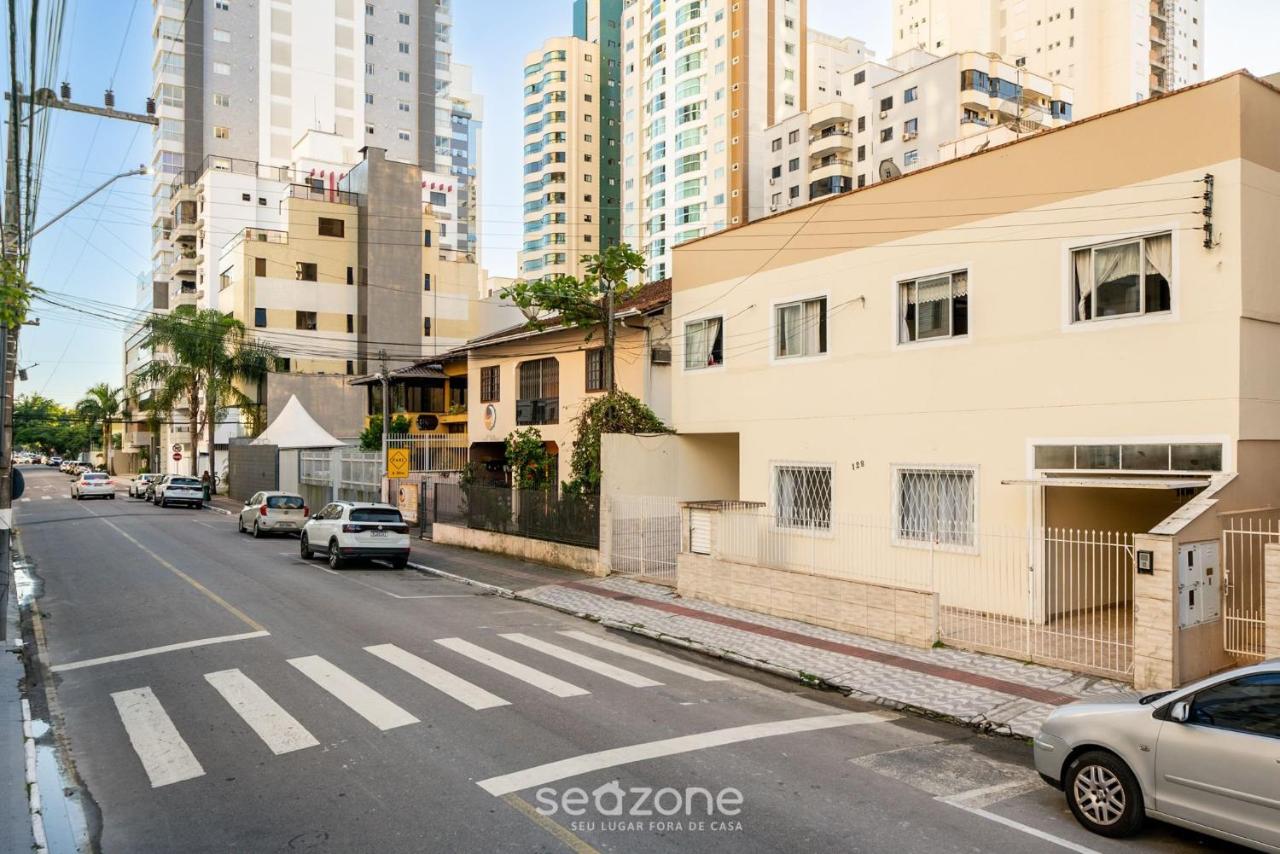 Casa 600m da Praia Central c/ garagem 3 qts NRR128 - B&B