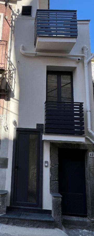 Dietro la Matrice - B&B Bronte