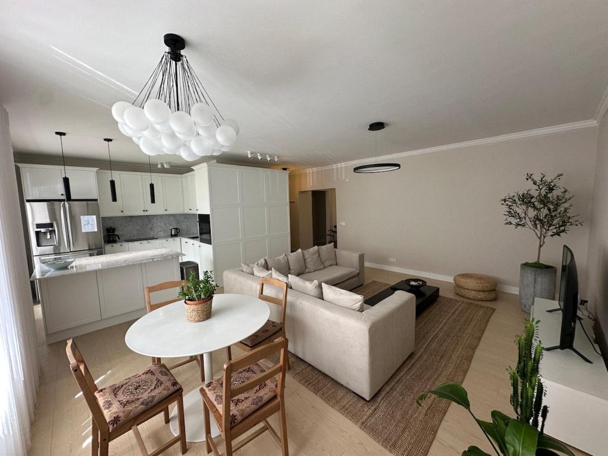 Large apartment in City Center - Ferienwohnung Ulaanbaatar