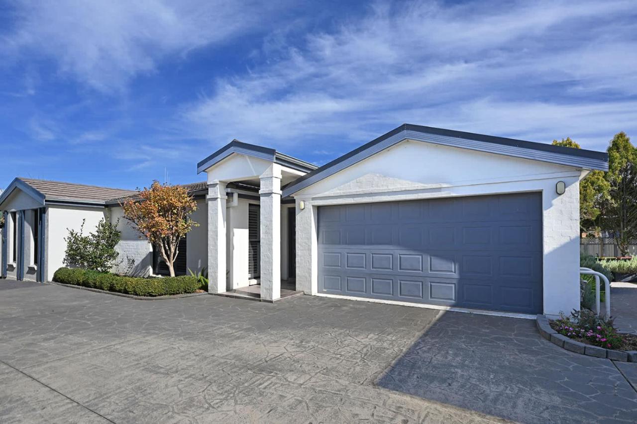 Woodward Villa - 2 Bed 2 Bath, CBD - B&B Orange