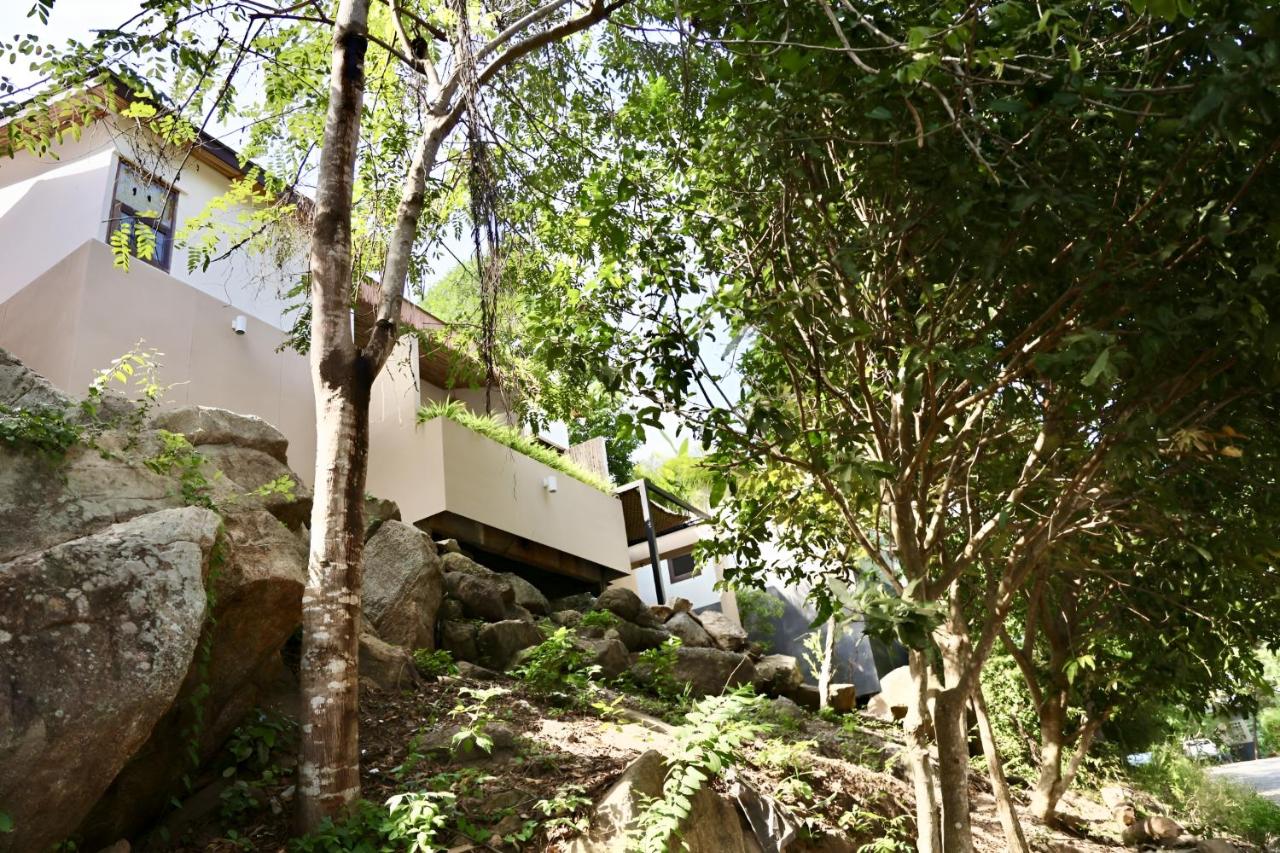 Villa The Rock, Villa 12 - Adult Only - Chambres d’hôtes Ko Samui