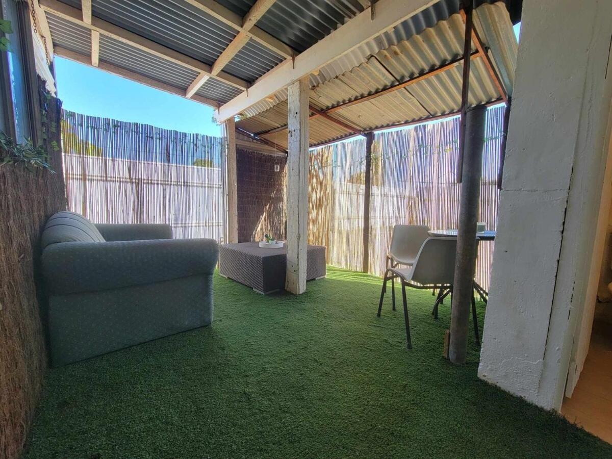 Corella Accommodation - 1F - Bed and Breakfast Boulder