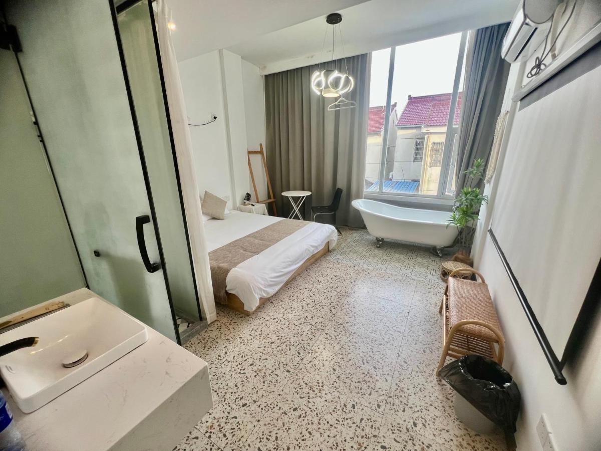 Deluxe Zimmer mit Kingsize-Bett
