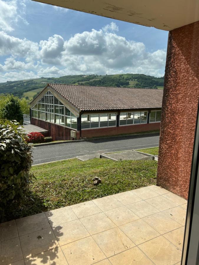 La belle vue - piscine - clim - B&B Trébas
