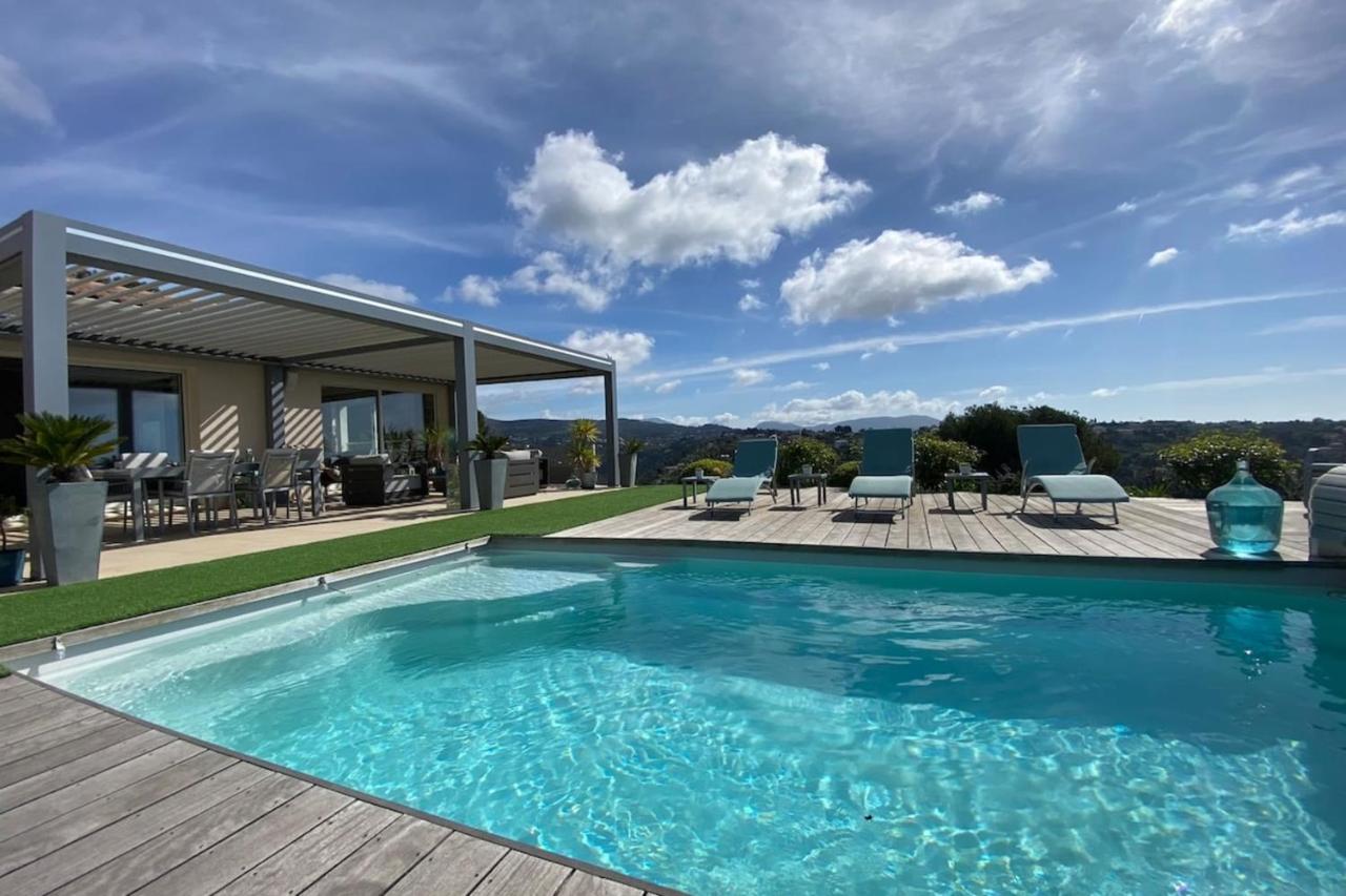 Superb modern villa - sea view pool - Ferienwohnung