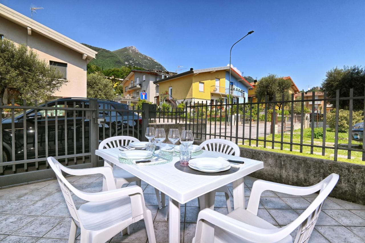 Appartamento Jeda by Theater Home - Chambres d'hôtes Toscolano-Maderno