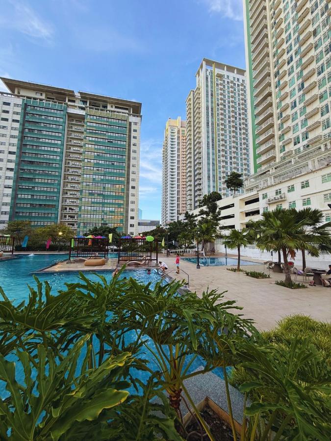 SkyLoft Cebu Solinea Skyline Studio with Mountain and City View - B&B Cebu City