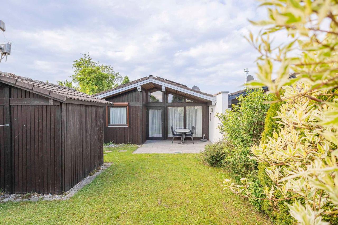Ferienwohnpark Immenstaad am Bodensee Satteldachhaus Typ 9 SD 55 - B&B