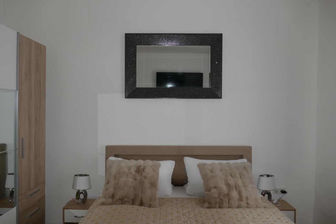 Appartamento con 2 Camere da Letto
