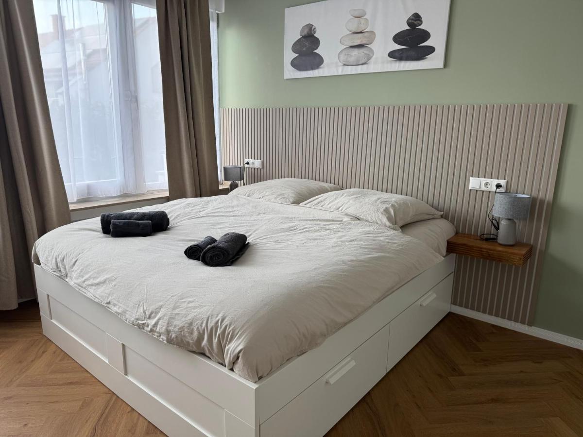 Two-Bedroom Deluxe Apartment with Garden View