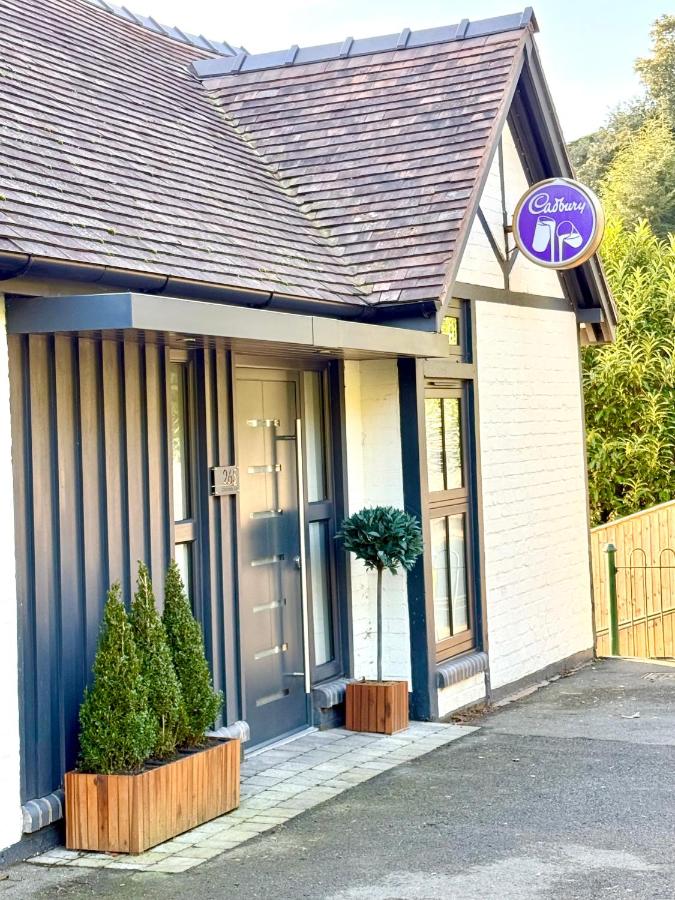 Chocolate Box - B&B