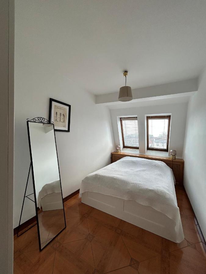 SOPOT CENTRUM, apartament w Dolinie Gołębiewskiej +hala garażowa - Chambres d'hôtes Sopot