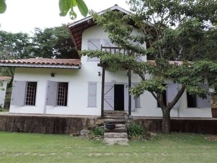 Pousada Recanto das Juritis - B&B Bueno Brandão
