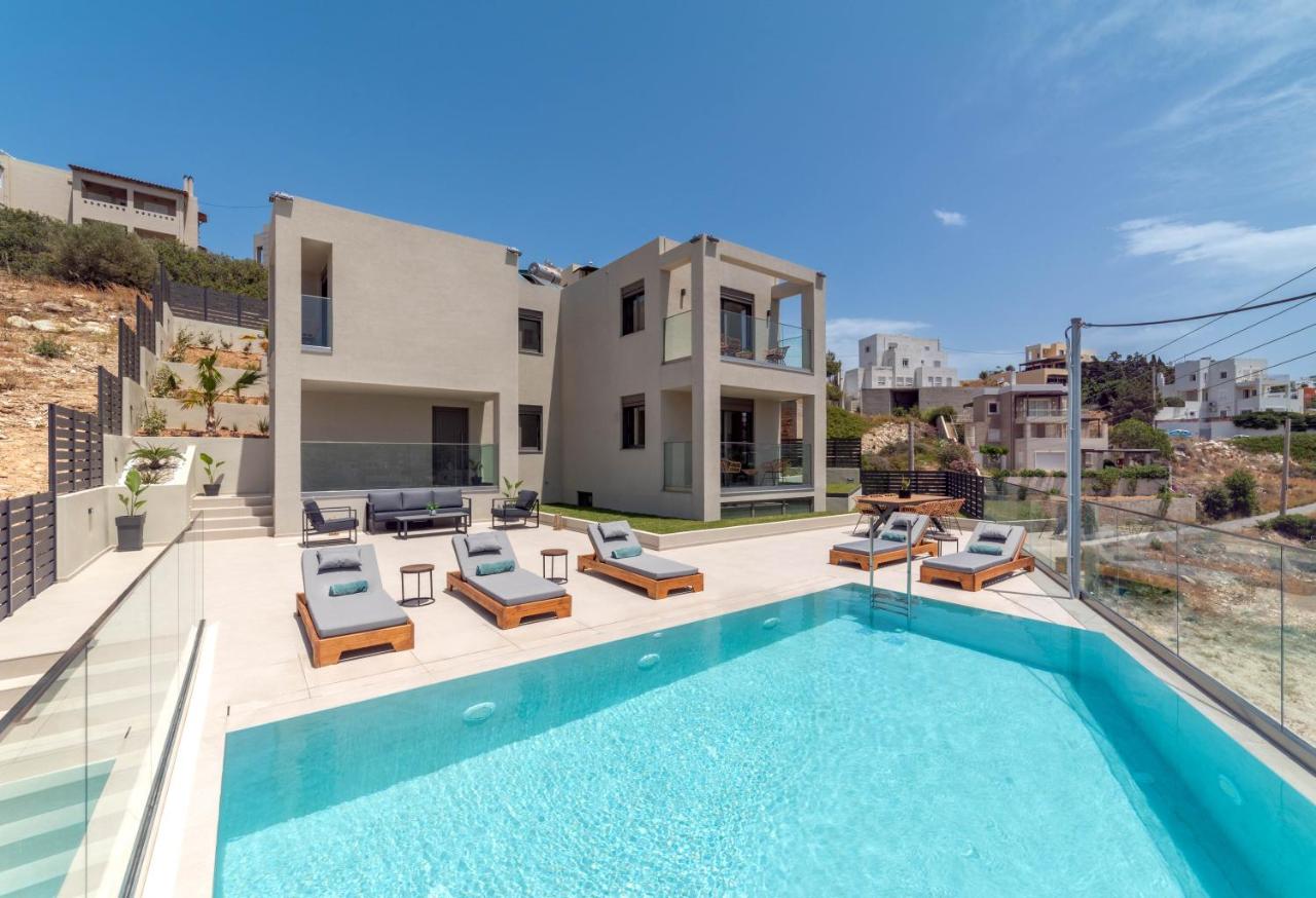 Esencia Luxury Villa with Private Saltwater Pool - Bed and Breakfast Lygaria