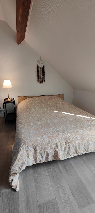 confort et tranquillité à Fougères - studio tout équipé - B&B Fougères