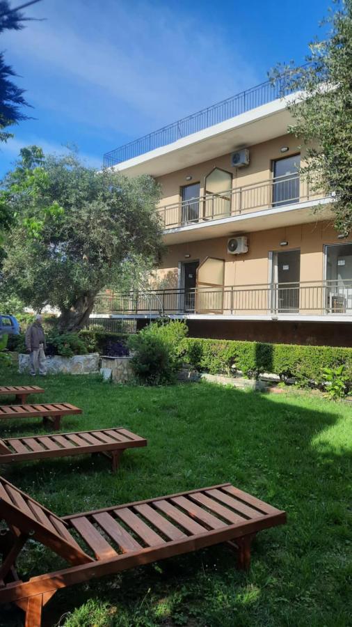 MARIA APARTMENTS - B&B
