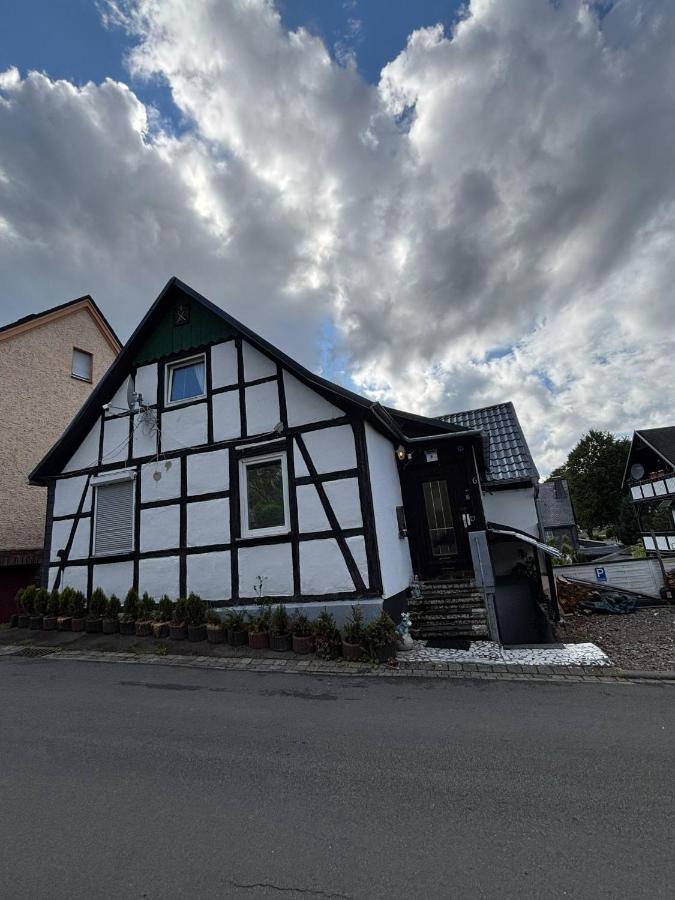 Happy Villa Holiday Appartement - B&B