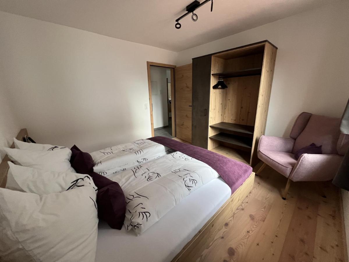 Apartment mit 2 Schlafzimmern und Balkon