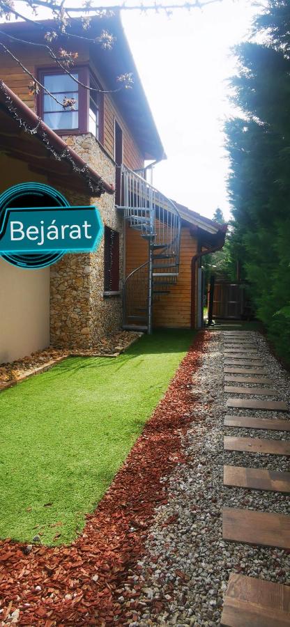 M3 Green Oasis Mogyoród - B&B Mogyoród