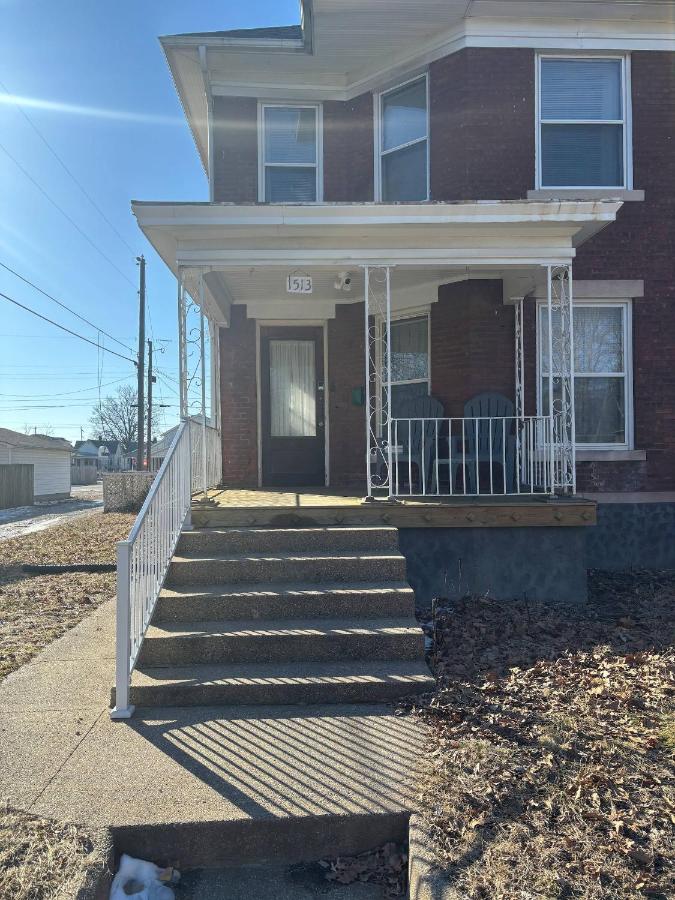 3BR suite w/ office close ISU - Chambres d’hôtes Terre Haute