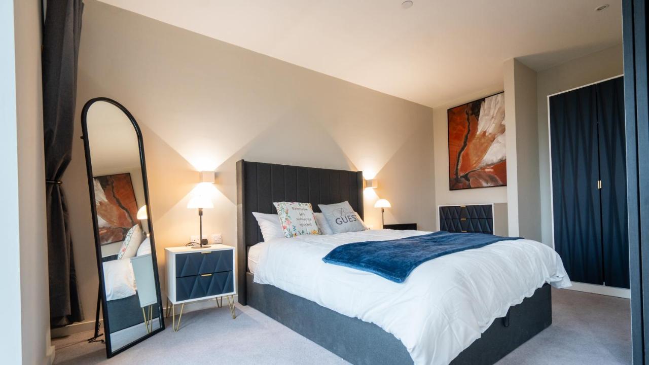 Mega5 Modern 2Bedroom Luxury Apartment Deansgate-2baths, 2toilets, free on site car park - B&B