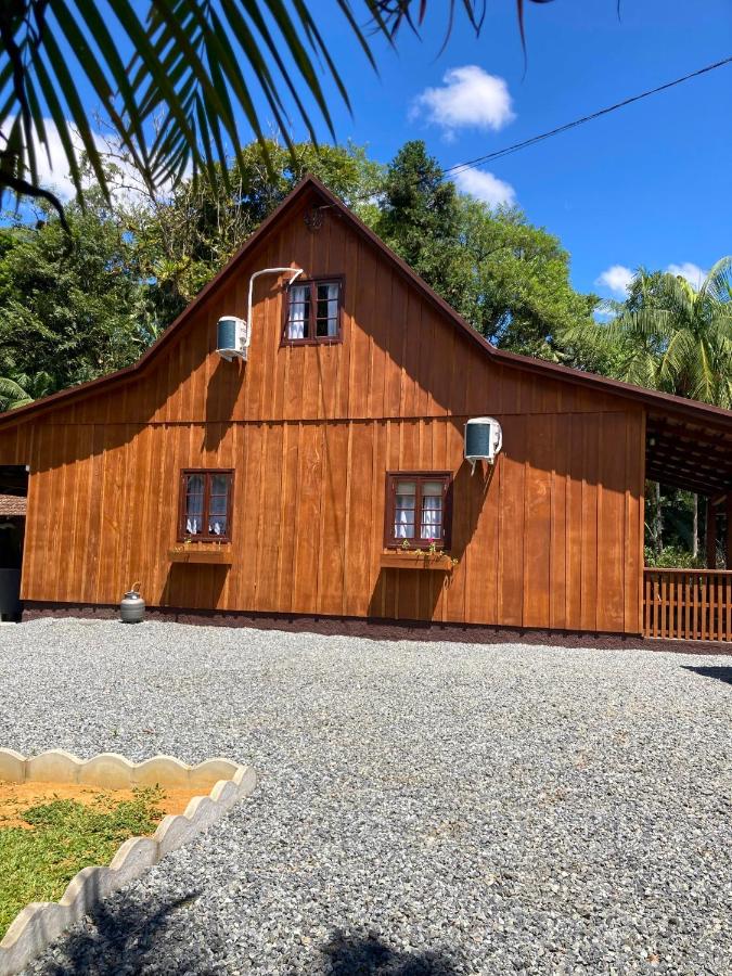 Pousada Casa Wachholz - Rota do Enxaimel - Bed and Breakfast Pomerode