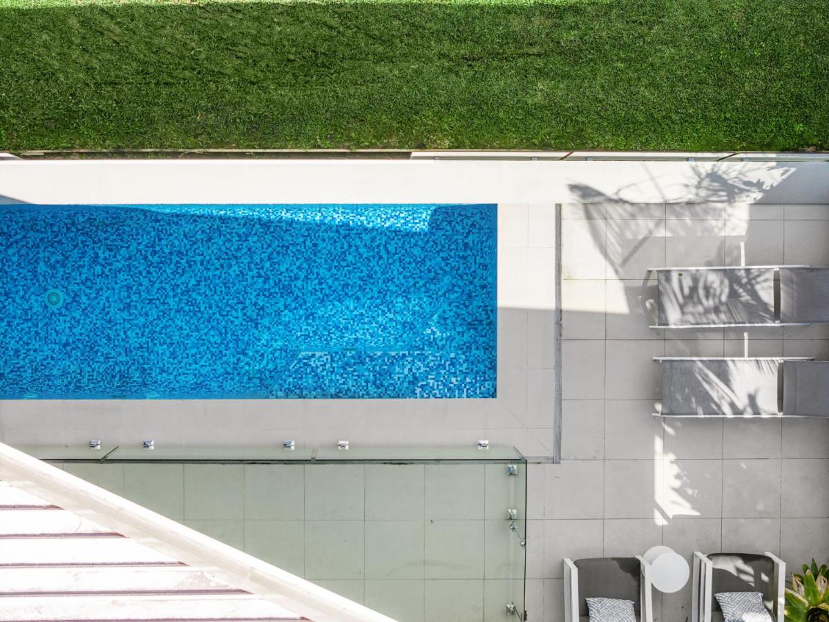 Fat Frog Beach Houses - B&B Byron Bay