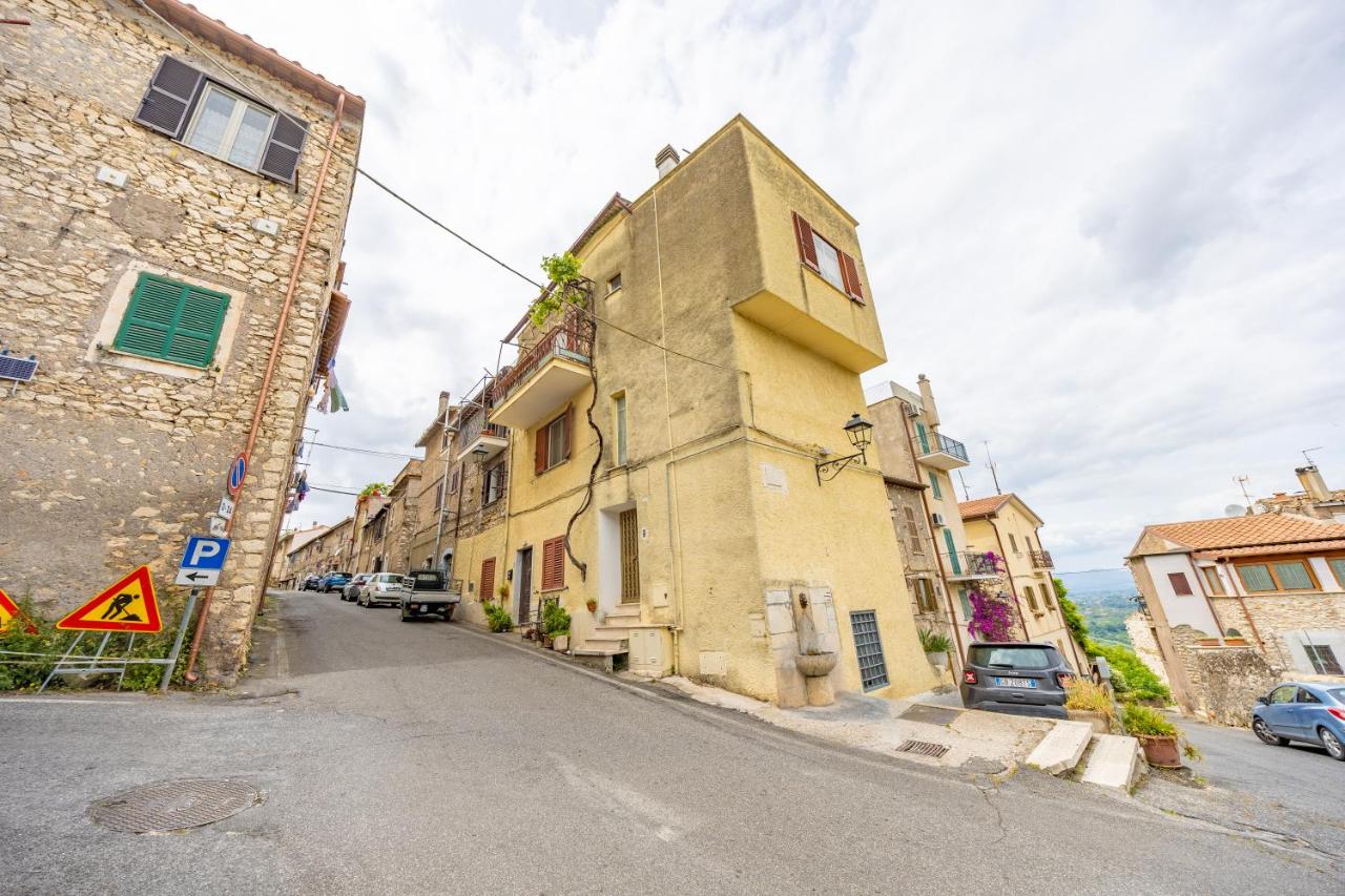 Montecelio Golden House - B&B Guidonia