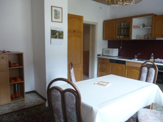 Großes Appartement für 4 - Ferienwohnung Kirchröttenbach