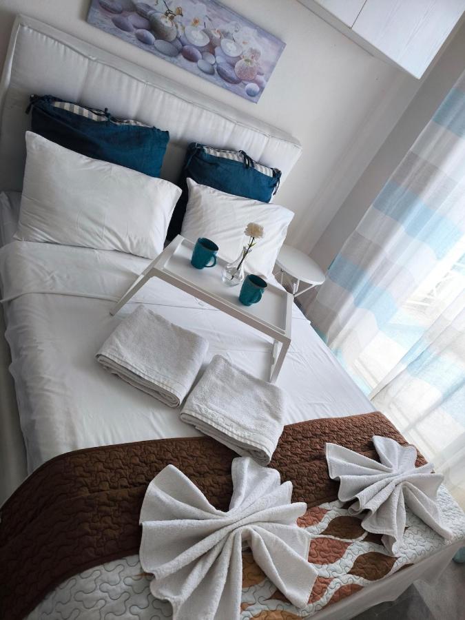 Magic Sea View apartment - Ferienwohnung Rafína