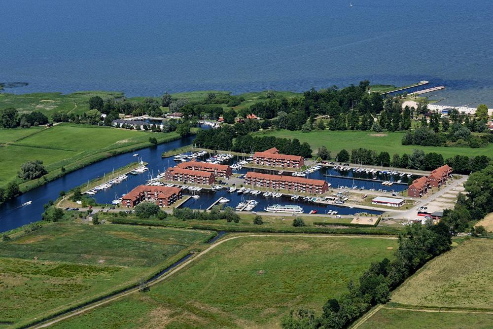 Lagunenstadt Ueckermünde Ferienwohnung 200 am Strand - Chambres d’hôtes Ueckermünde