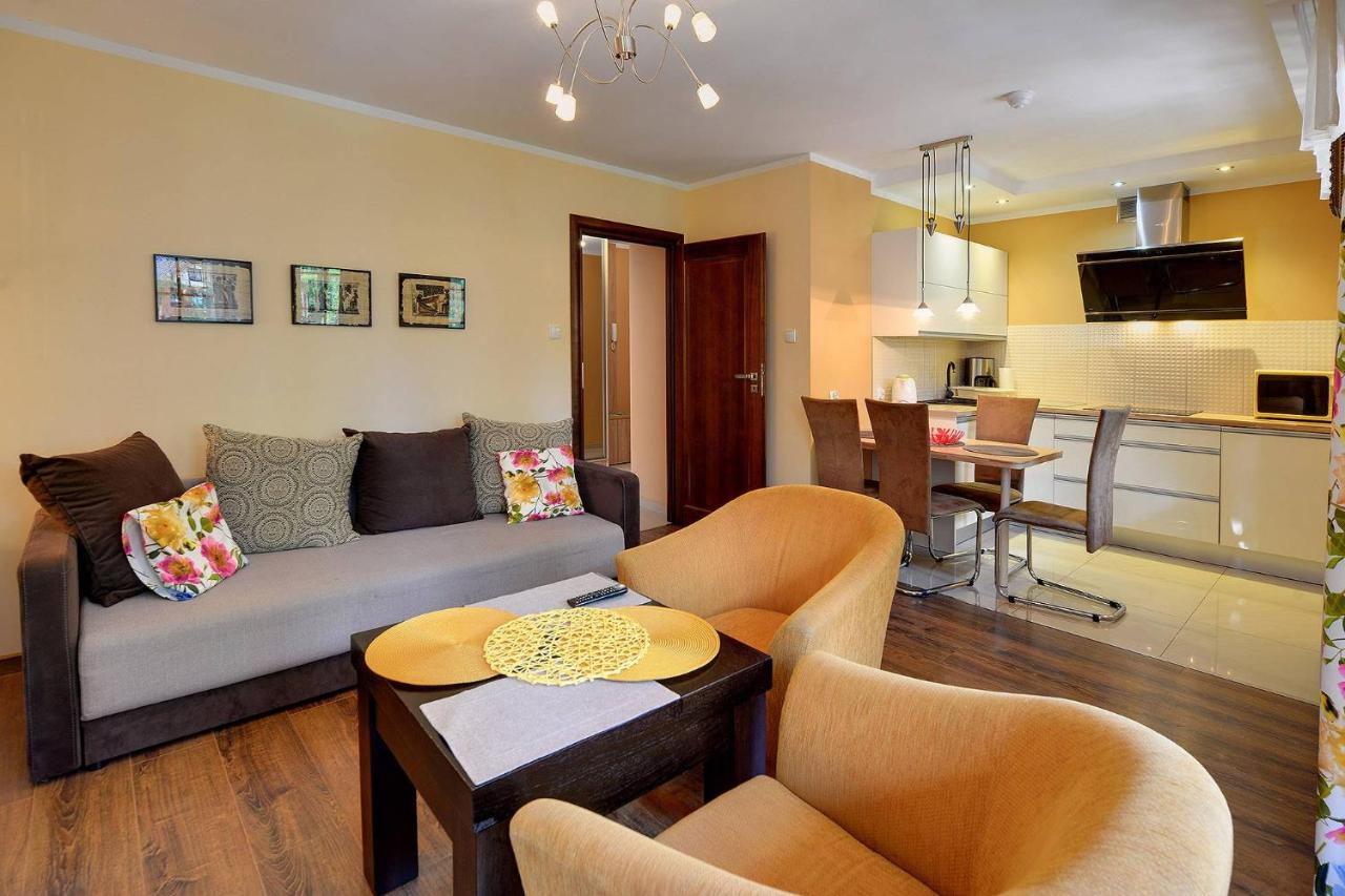Superior One-Bedroom Apartment