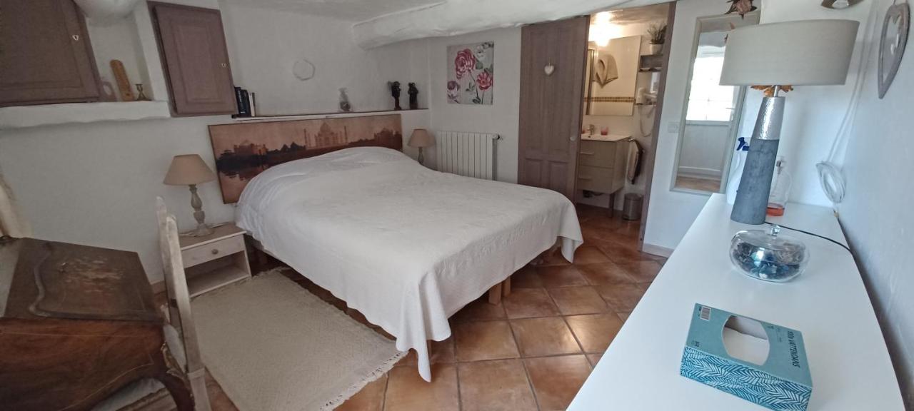 Chambre Double - Vue sur Jardin