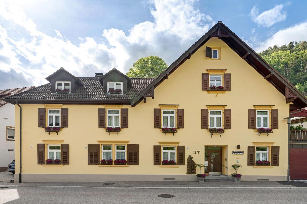 Altes Forsthaus - Fewo Bianca - B&B