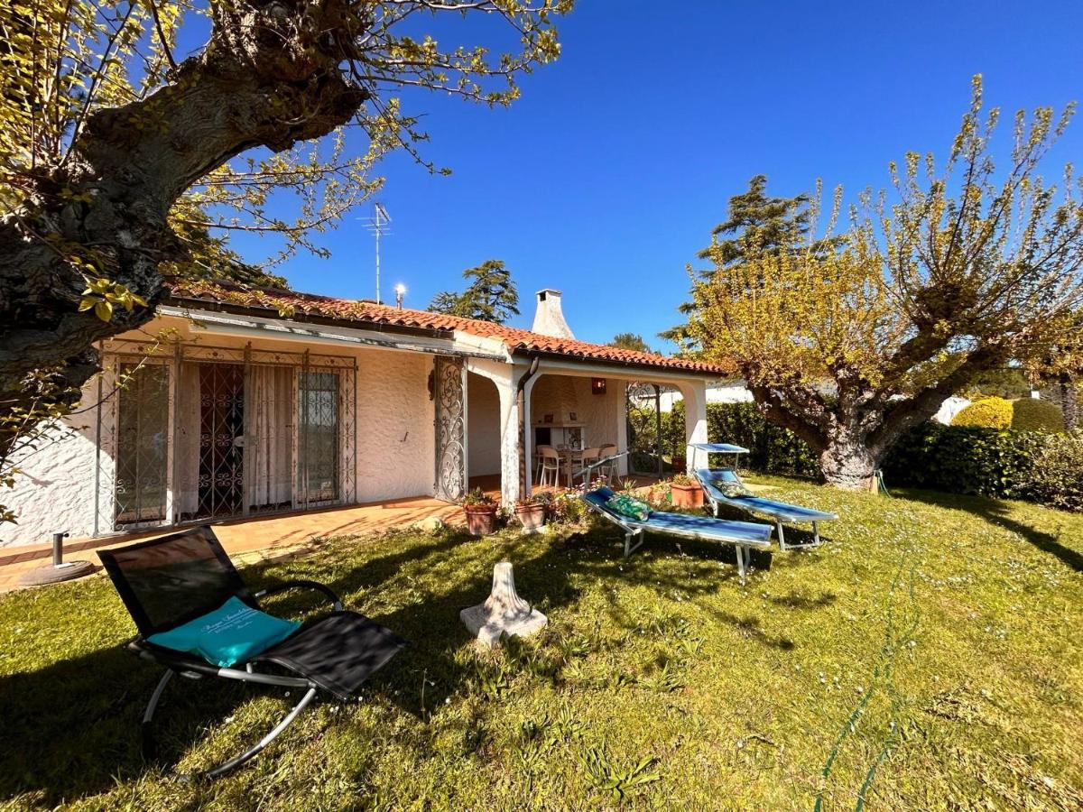 Villa Margherita con vista mare, wi fi, parcheggio e spiaggia privata - B&B Numana