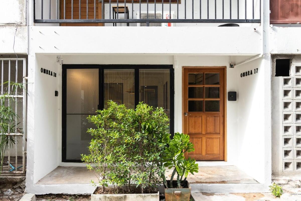 Near One Nimman 1 Bedroom in TownHouse - B&B