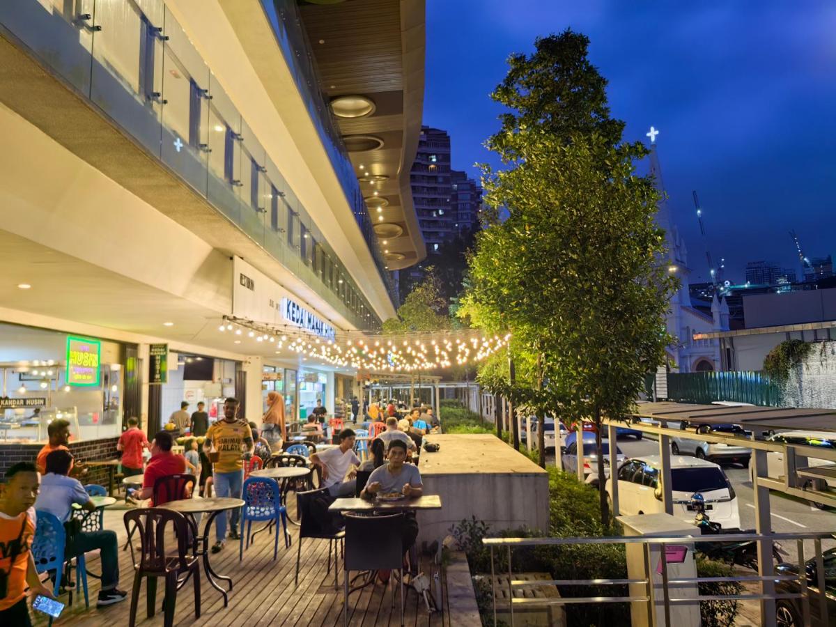 The Robertson R22 Jalan Alor Petaling Street Bukit Bintang KL 3R2B 8Pax - B&B Kuala Lumpur