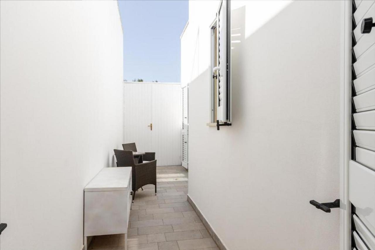 GuestHost - Salento Sole e Mare Luxury with Pool - B&B