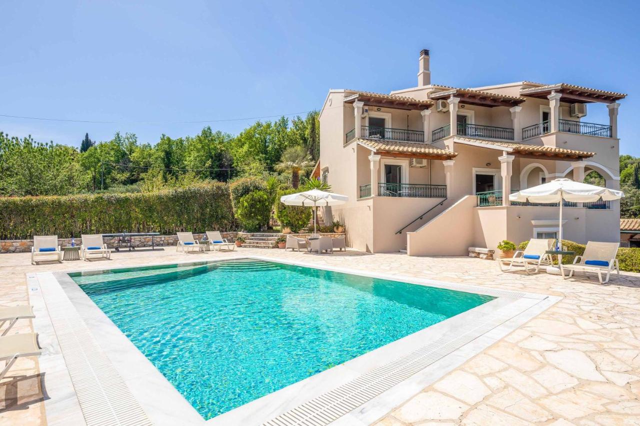 Villa Nafsika - B&B