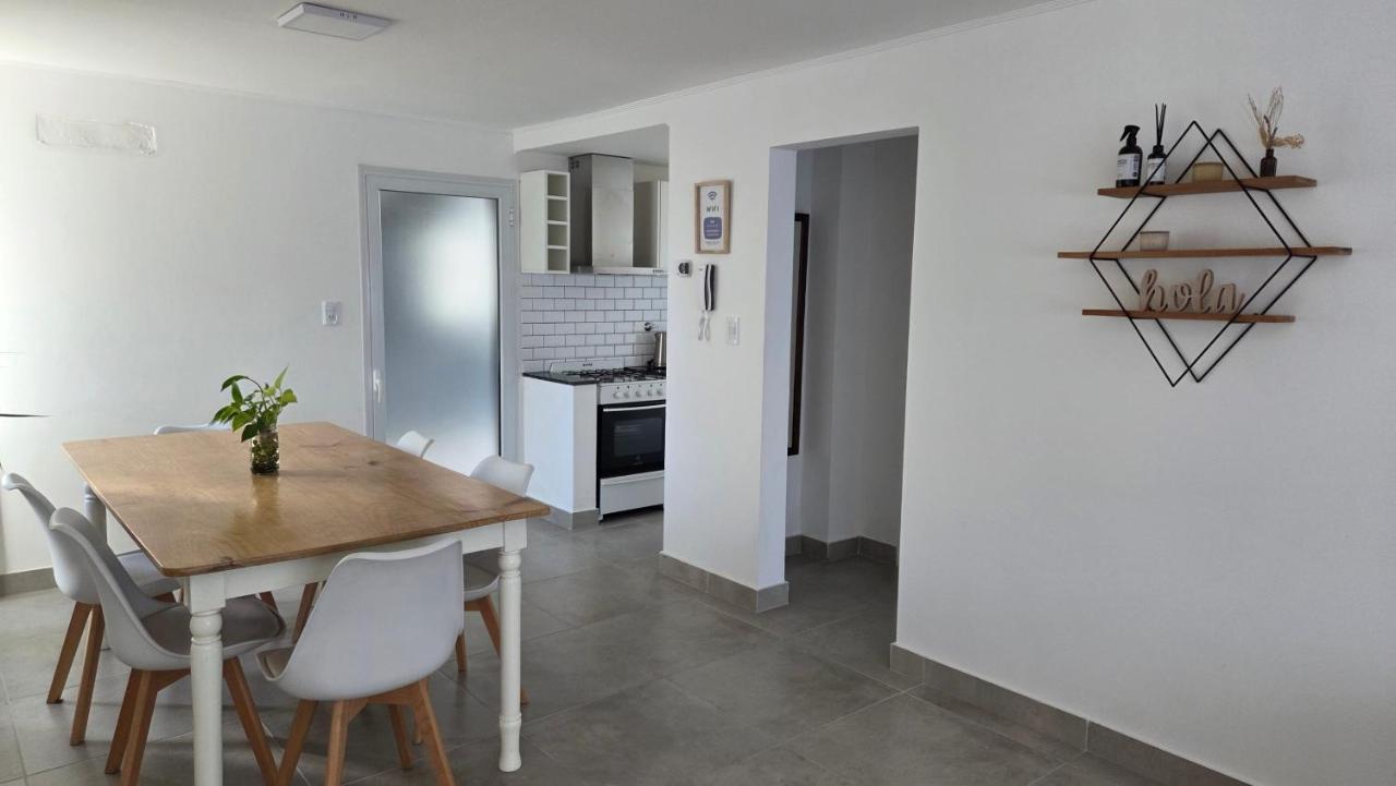 Moderno Depto 5 con cochera - B&B