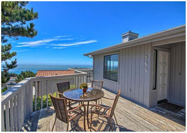 Panoramic Views - Bed and Breakfast Cambria