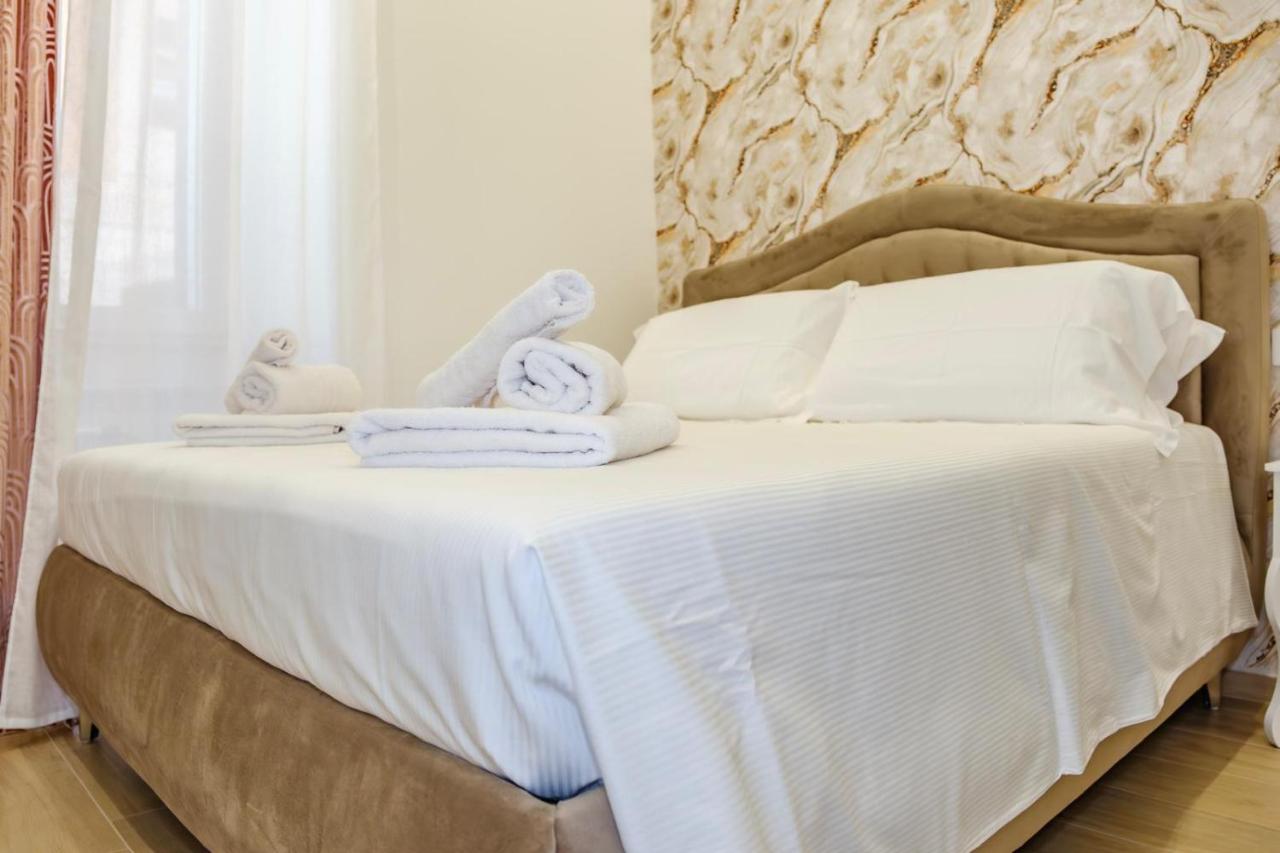 Camera Matrimoniale con Bagno Privato