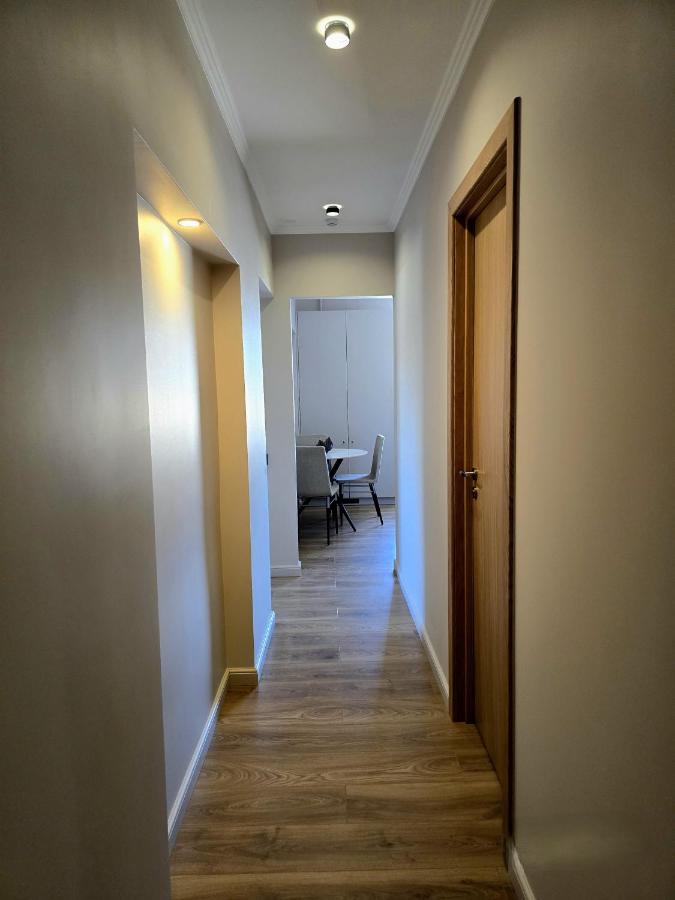 One-Bedroom Apartment with Balcony