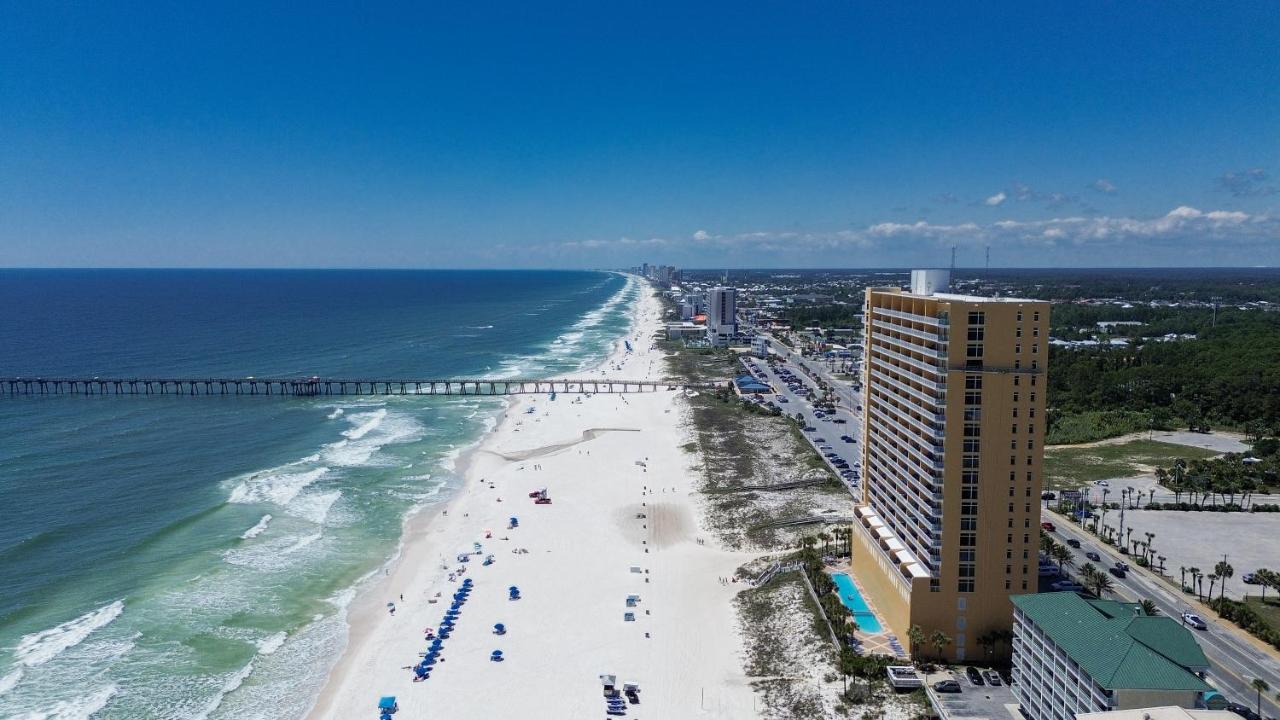 Apartment with View and Balcony