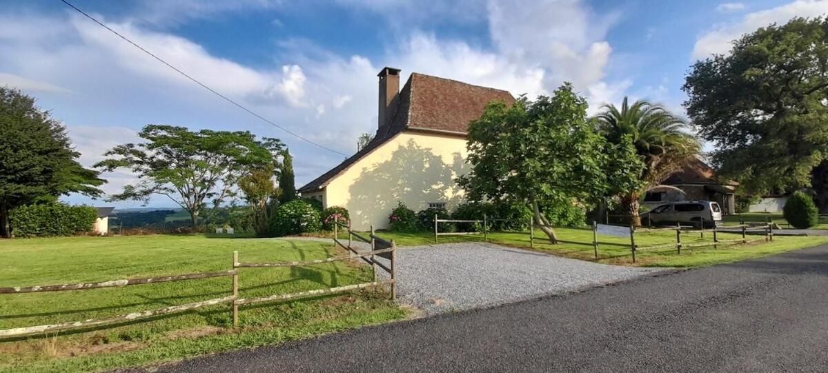 Maison ARDELLI - B&B L'Hôpital-d'Orion