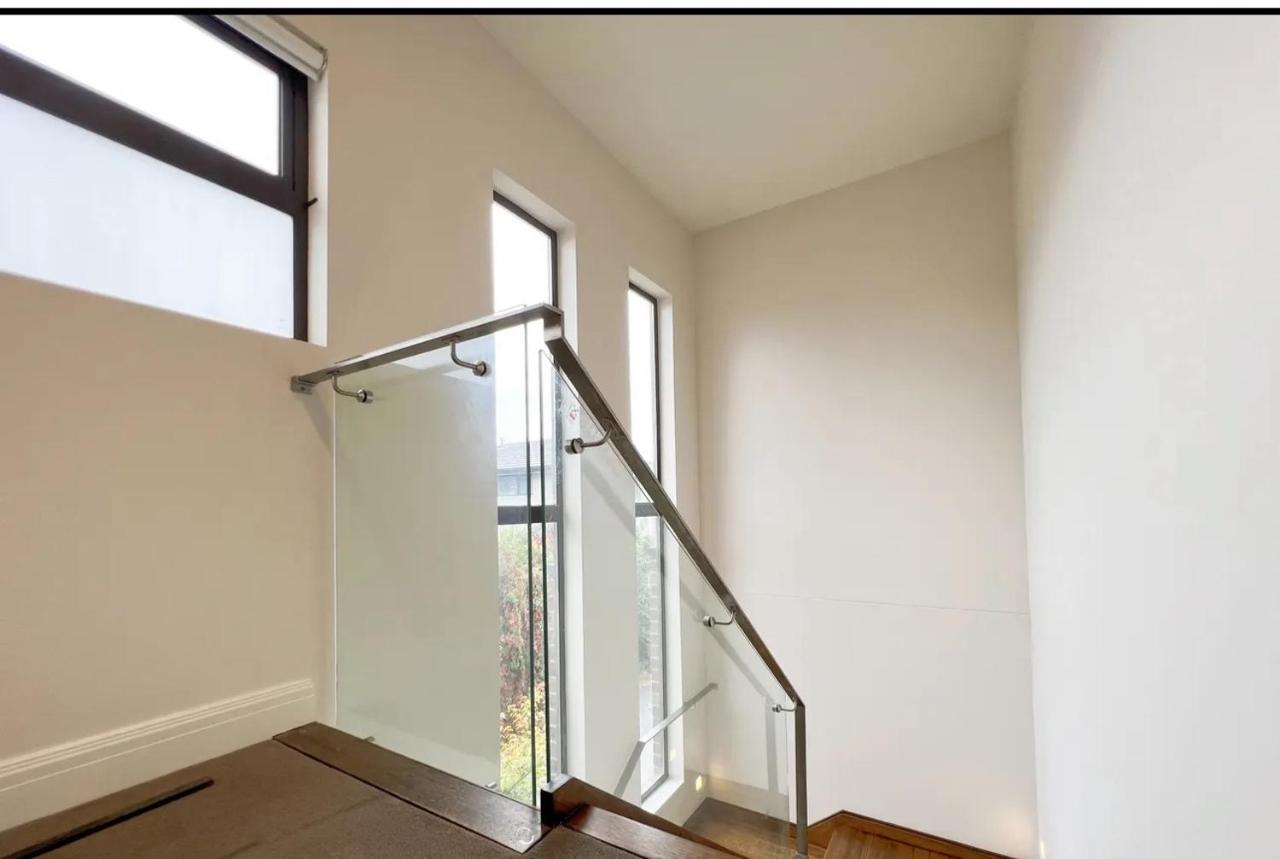 Deva house - Ferienwohnung Box Hill