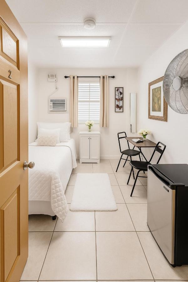 Habitación Individual con baño compartido